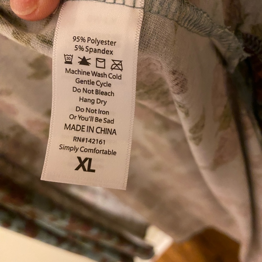 LULAROE JOY Sleeveless Long Floral Cardigan - Picture 4 of 5
